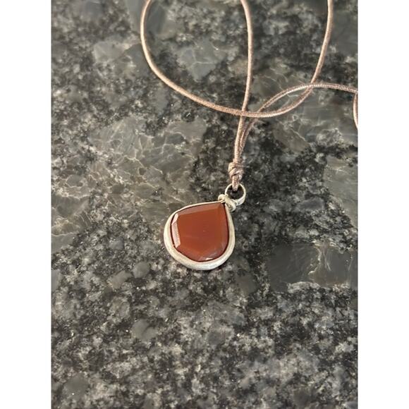 NWT Peyote Bird Free Spirit Genuine Carnelian Quartz Teardrop Pendant Necklace - Picture 6 of 6